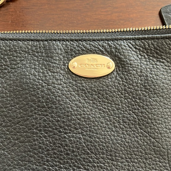 Divorce Sale! Coach black leather small cross body with gold hardware - Picture 2 of 5